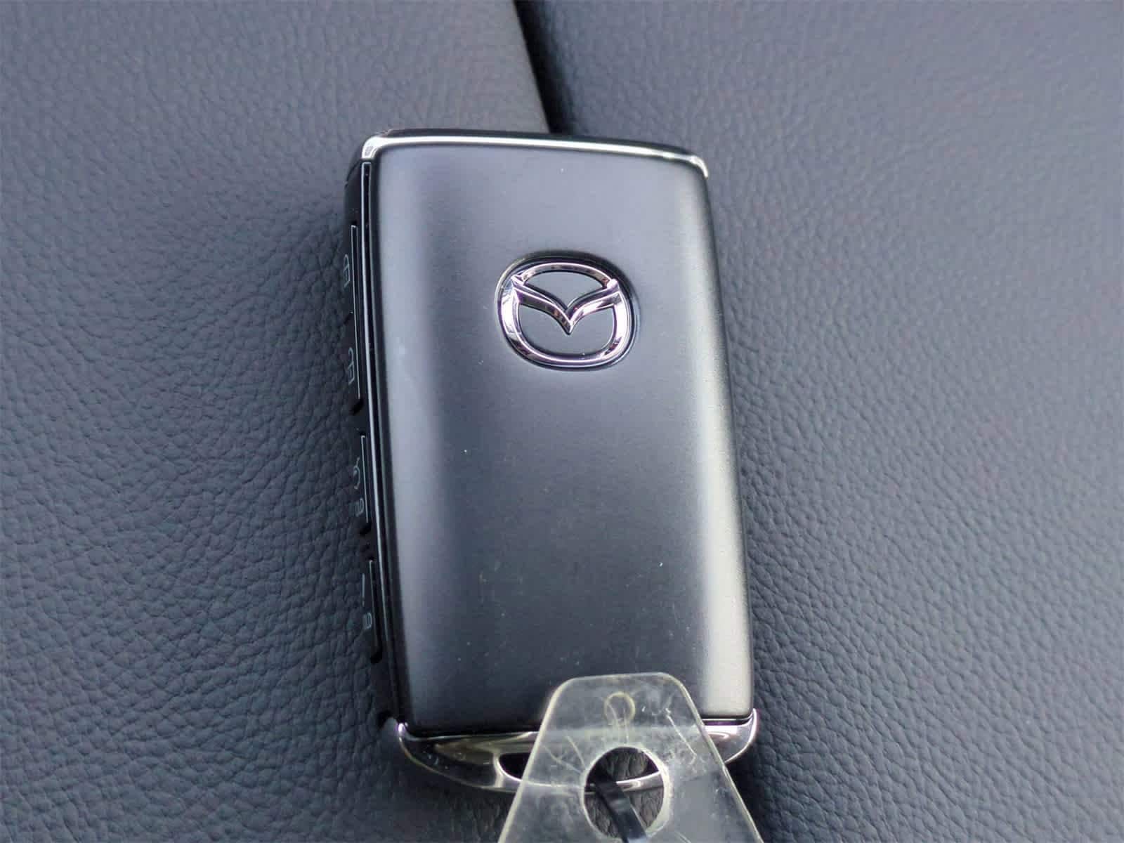 Thumbnail: 2026 Mazda CX-50 - 34