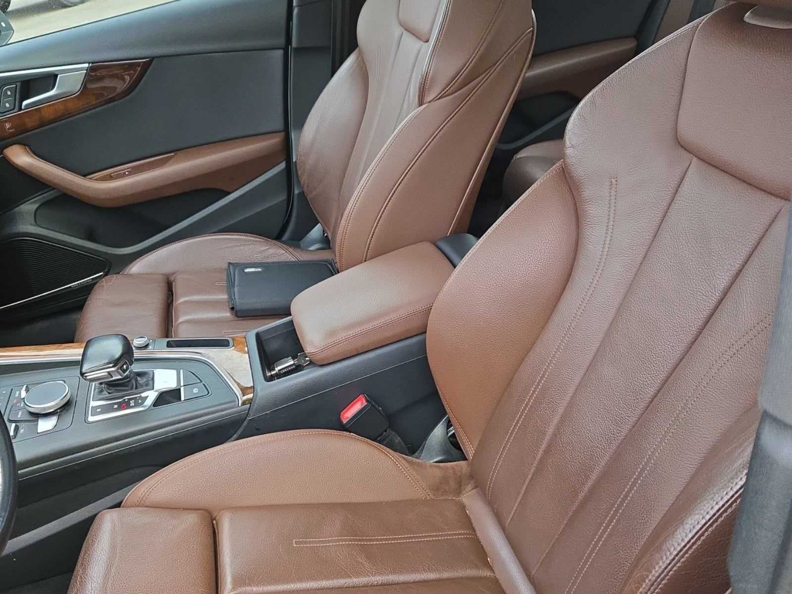 2017 Audi A4 2.0T Premium photo 4