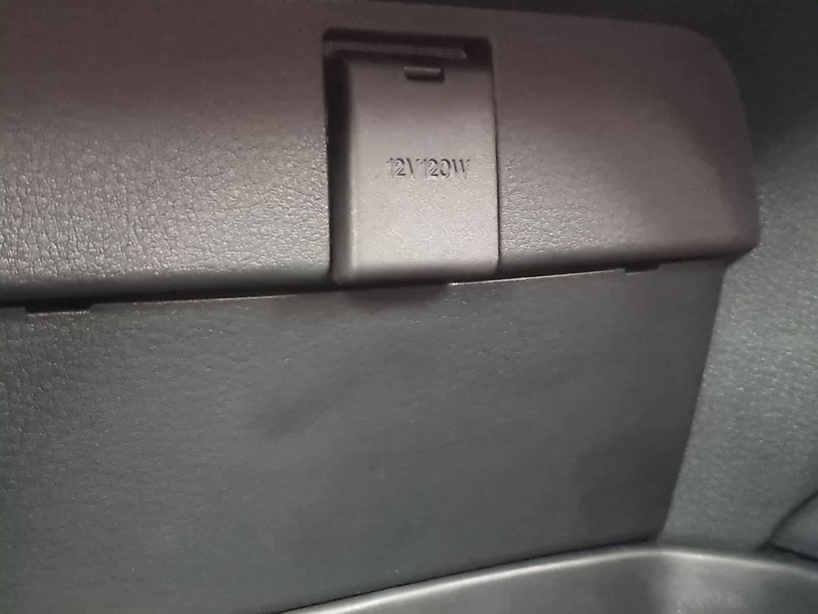 Thumbnail: 2026 Mazda CX-50 - 31