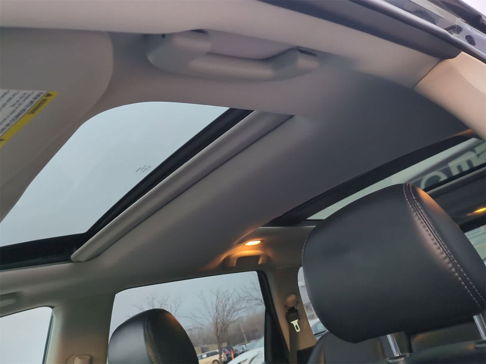 Thumbnail: 2018 Nissan Pathfinder - 18