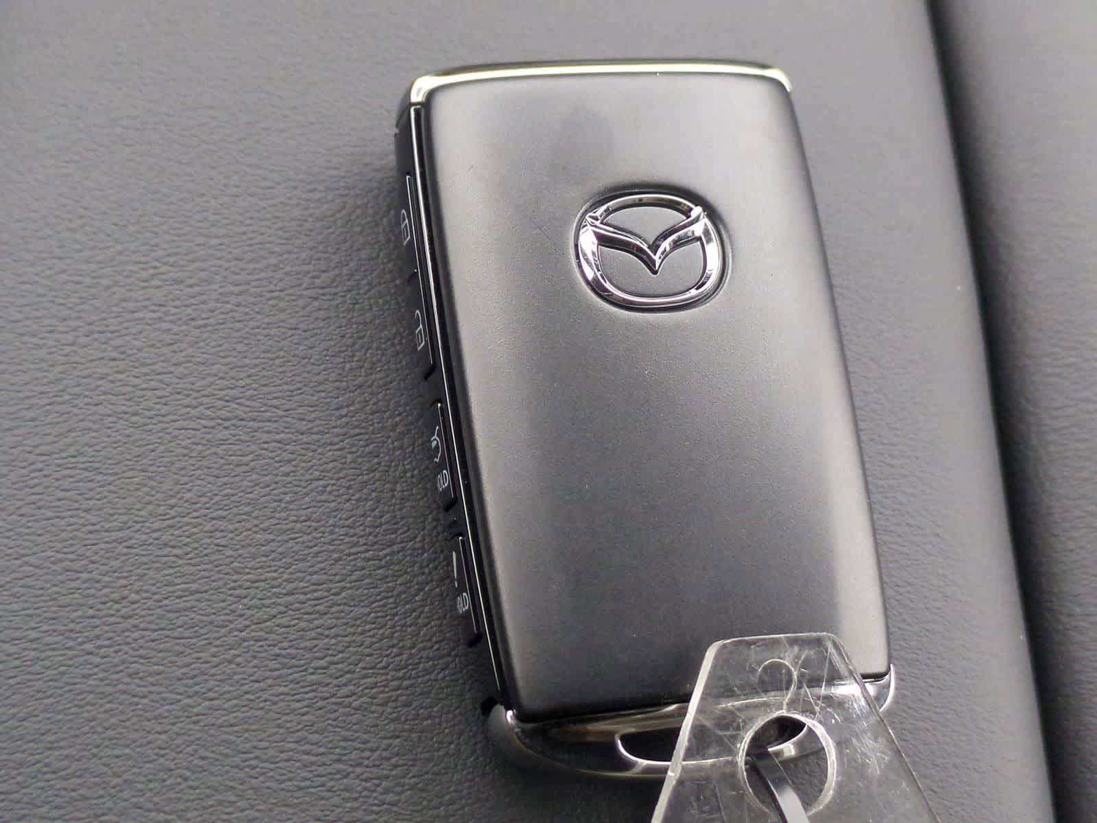 Thumbnail: 2026 Mazda CX-70 - 32