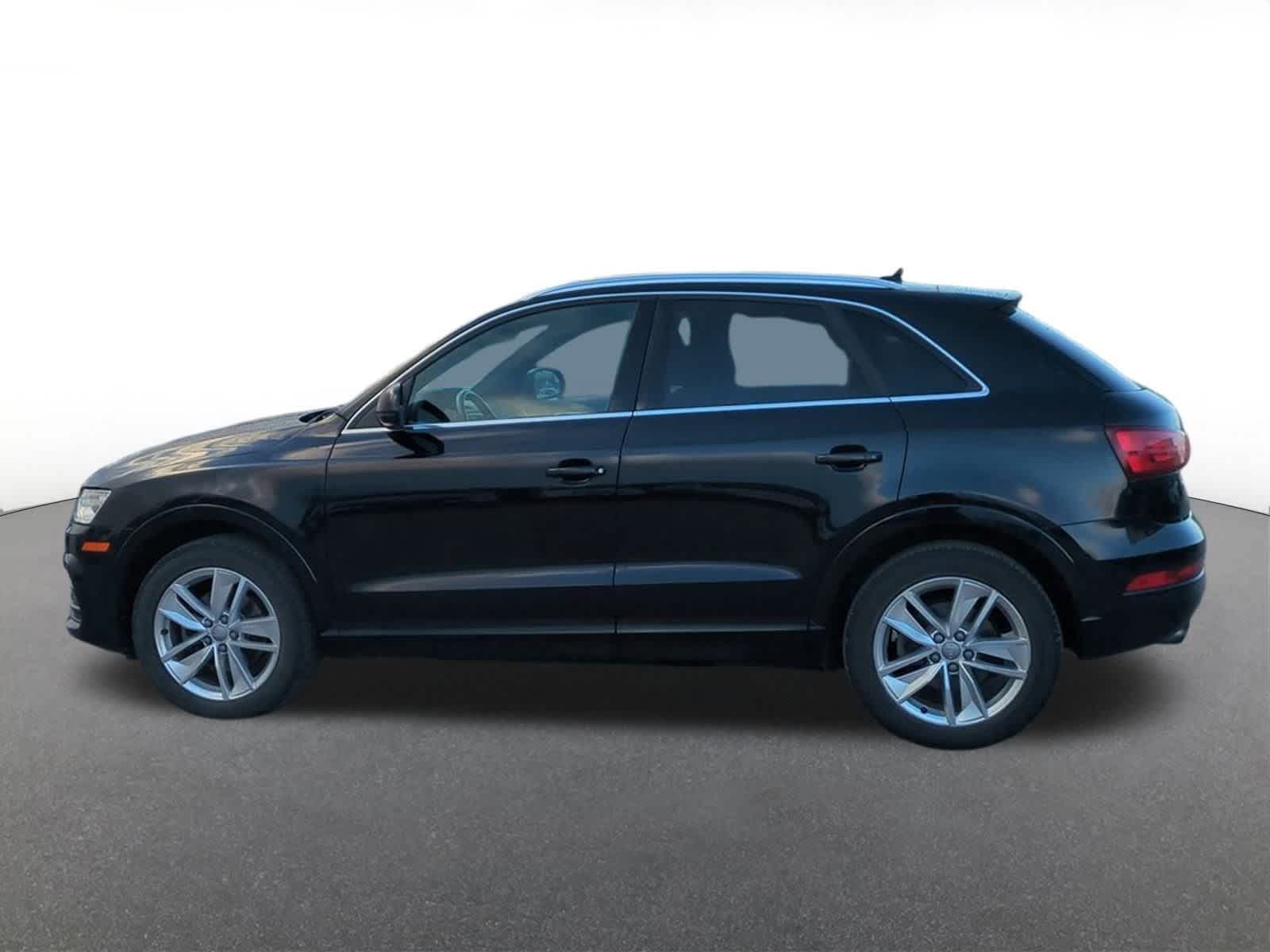 Thumbnail: 2016 Audi Q3 - 3