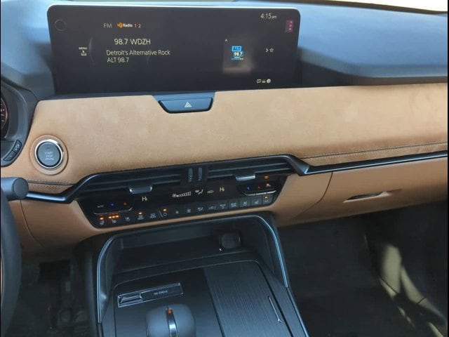 2025 Mazda CX-70  27