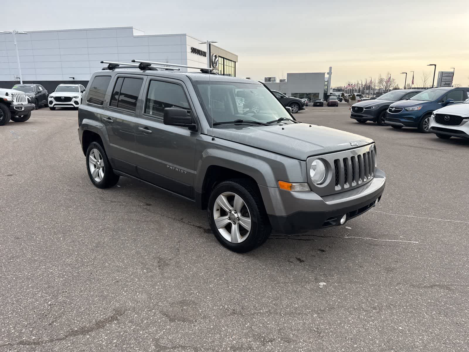 Thumbnail: 2014 Jeep Patriot - 3