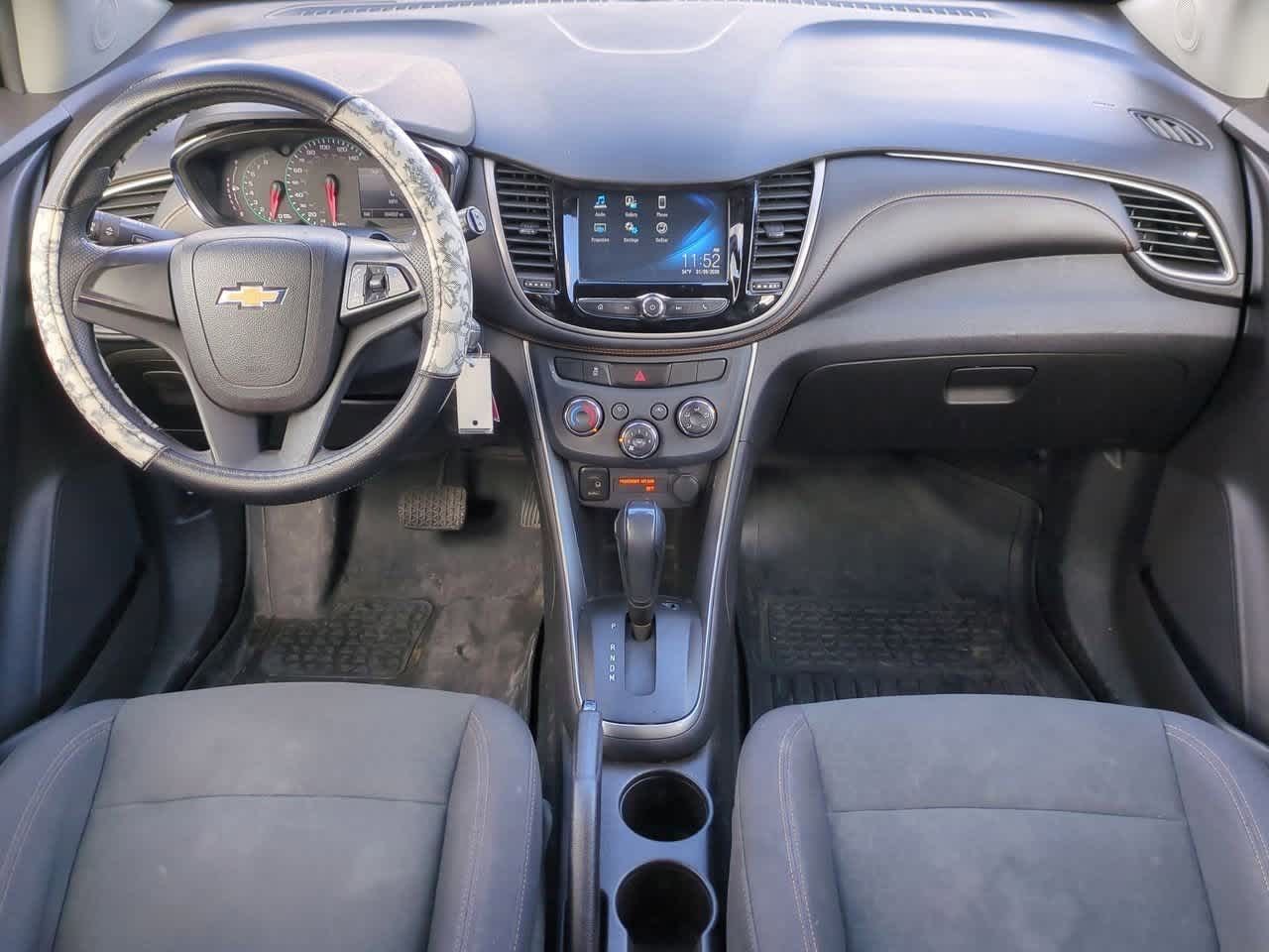 Thumbnail: 2017 Chevrolet Trax - 14