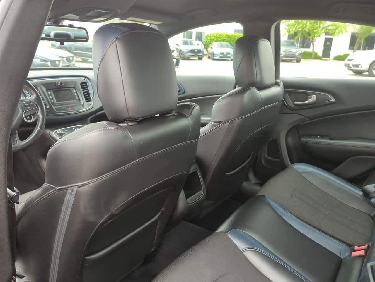 Thumbnail: 2015 Chrysler 200 - 16