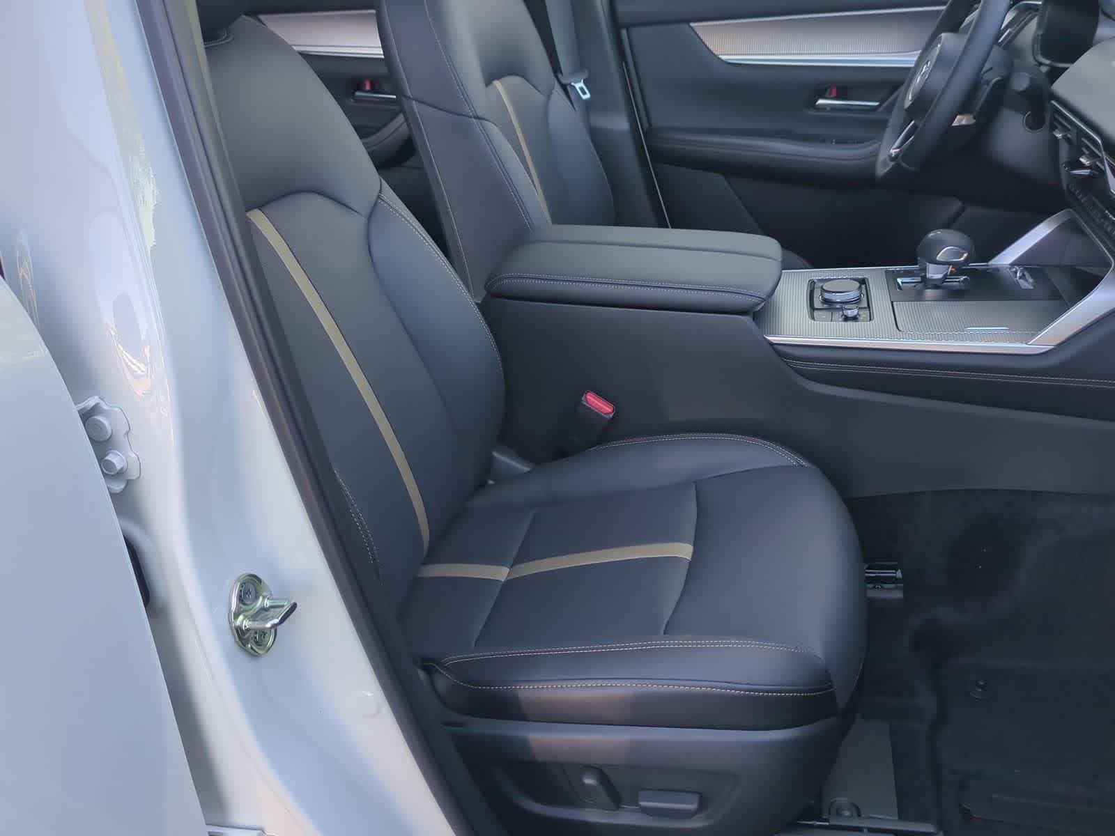 Thumbnail: 2026 Mazda CX-90 - 24