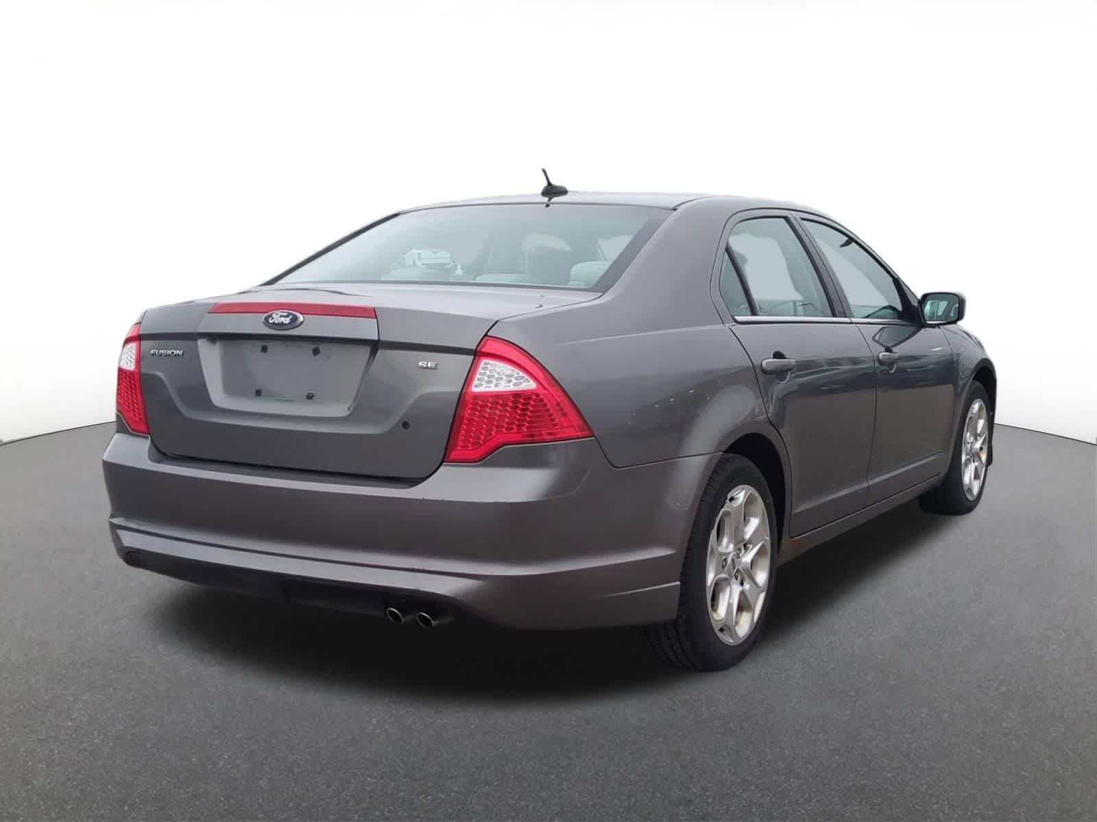 Thumbnail: 2010 Ford Fusion - 6