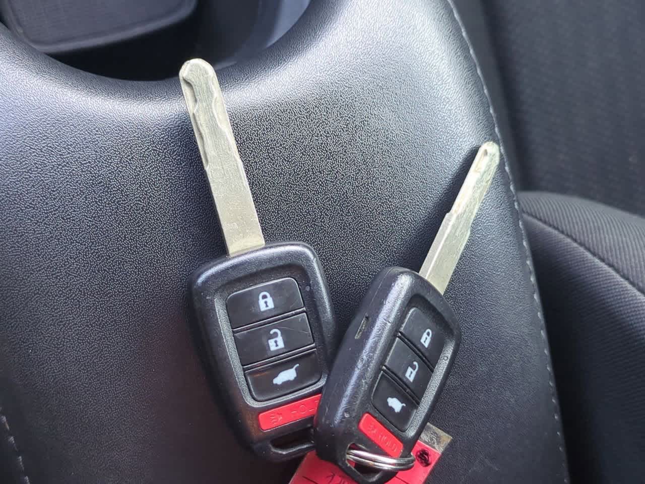 Thumbnail: 2016 Honda HR-V - 31