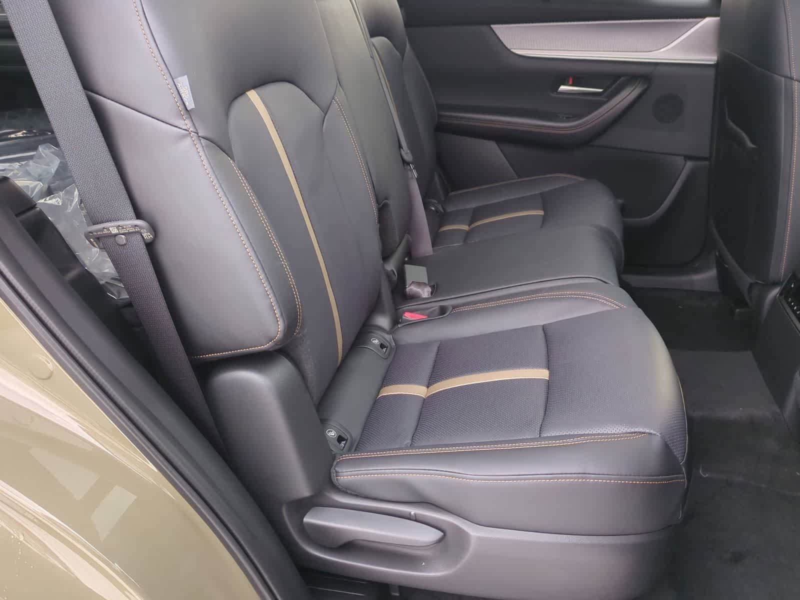 Thumbnail: 2026 Mazda CX-70 - 20