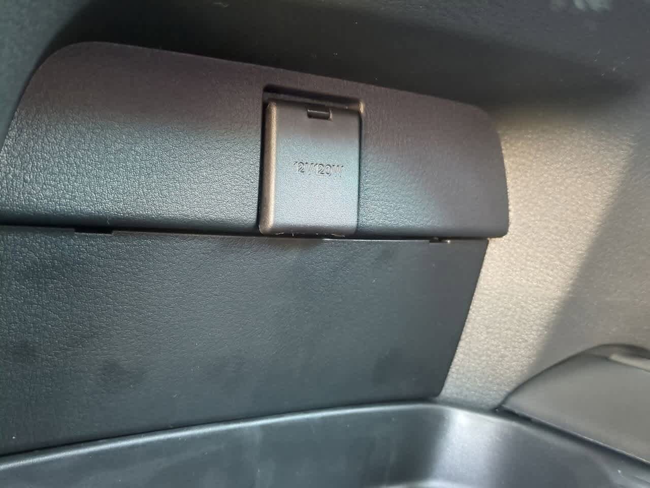 Thumbnail: 2026 Mazda CX-50 - 31