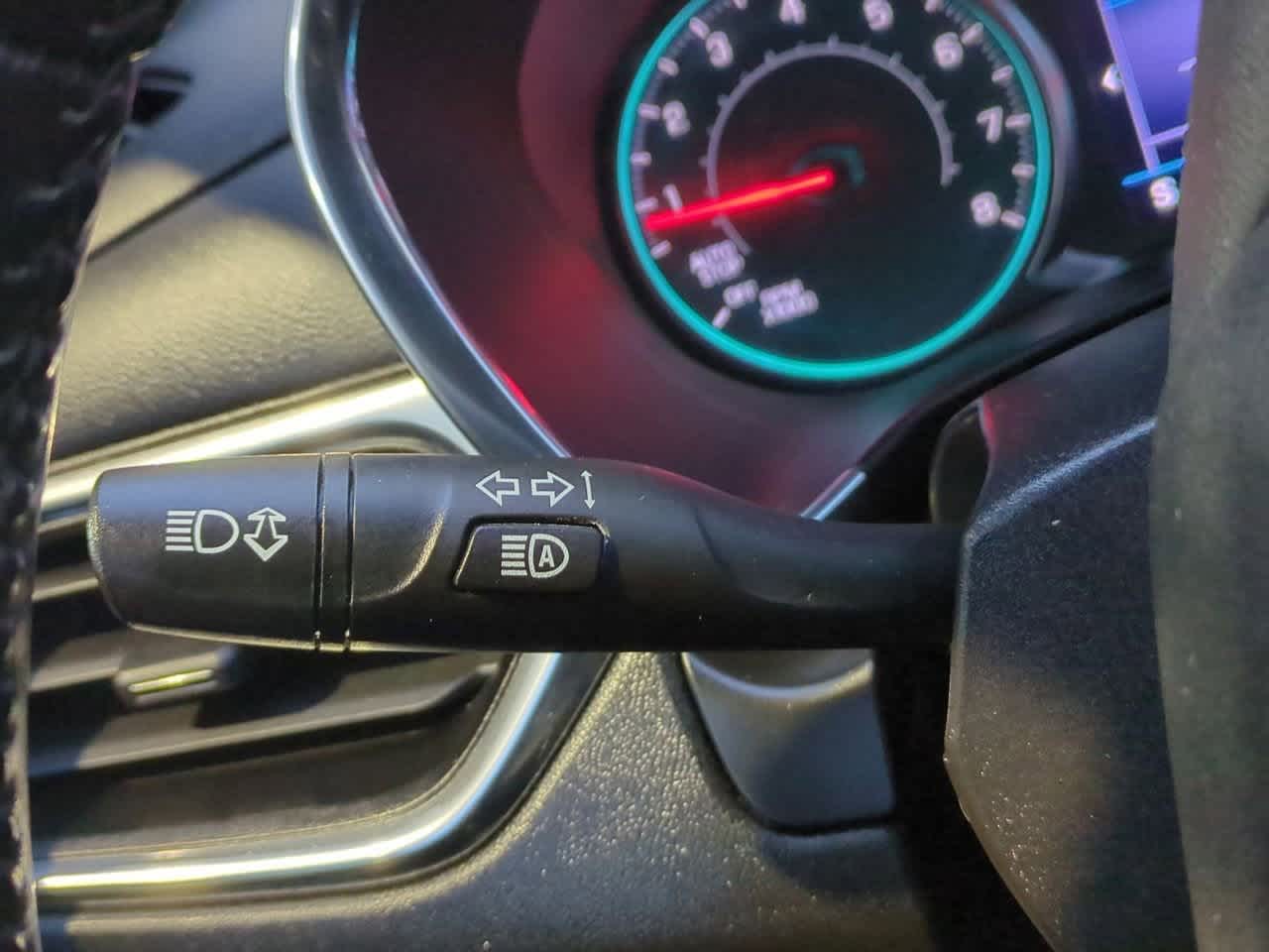 Thumbnail: 2022 Chevrolet Equinox - 25