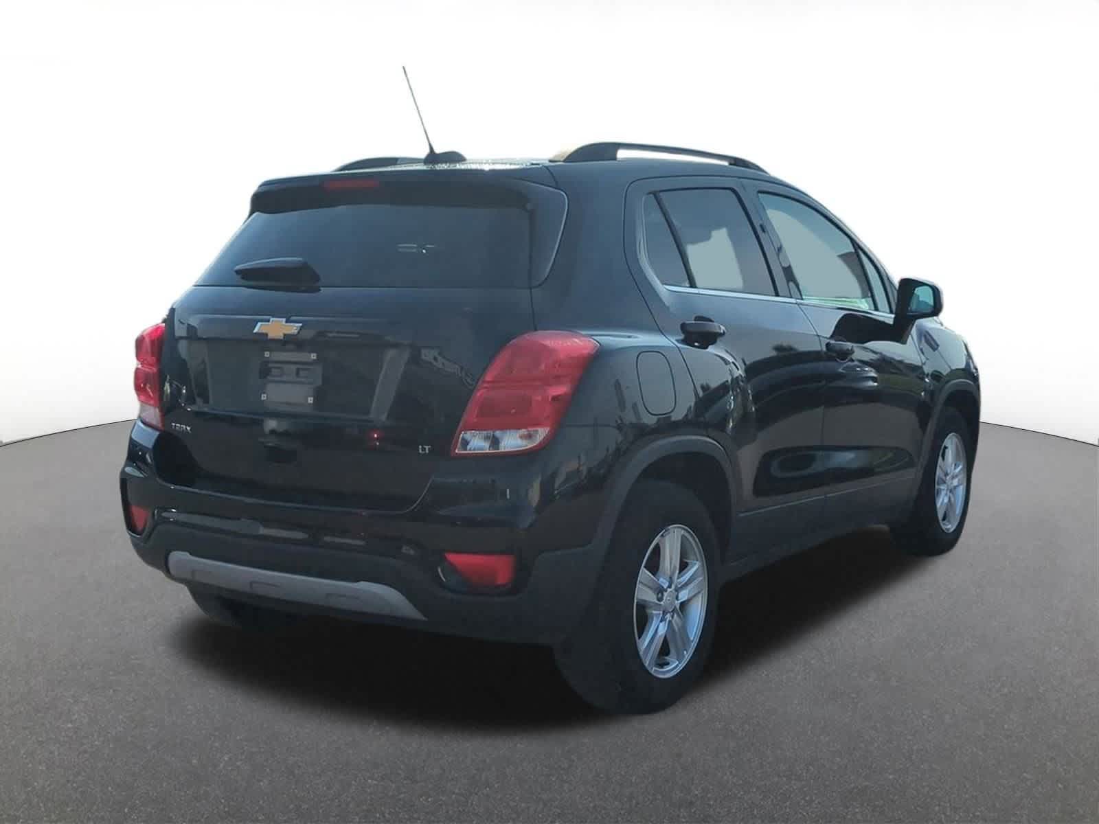 Thumbnail: 2018 Chevrolet Trax - 6