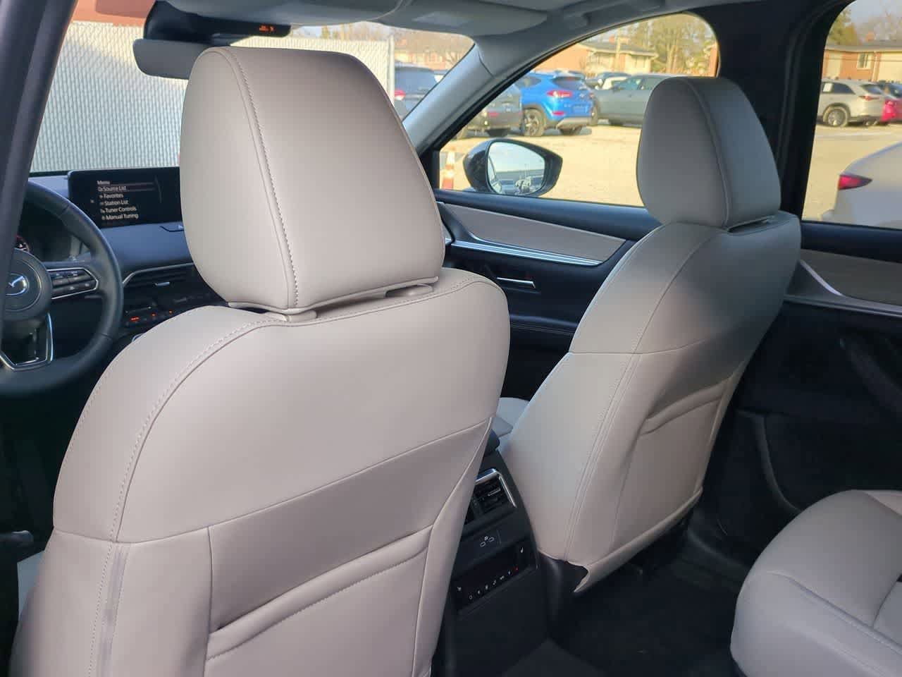 Thumbnail: 2026 Mazda CX-90 - 17