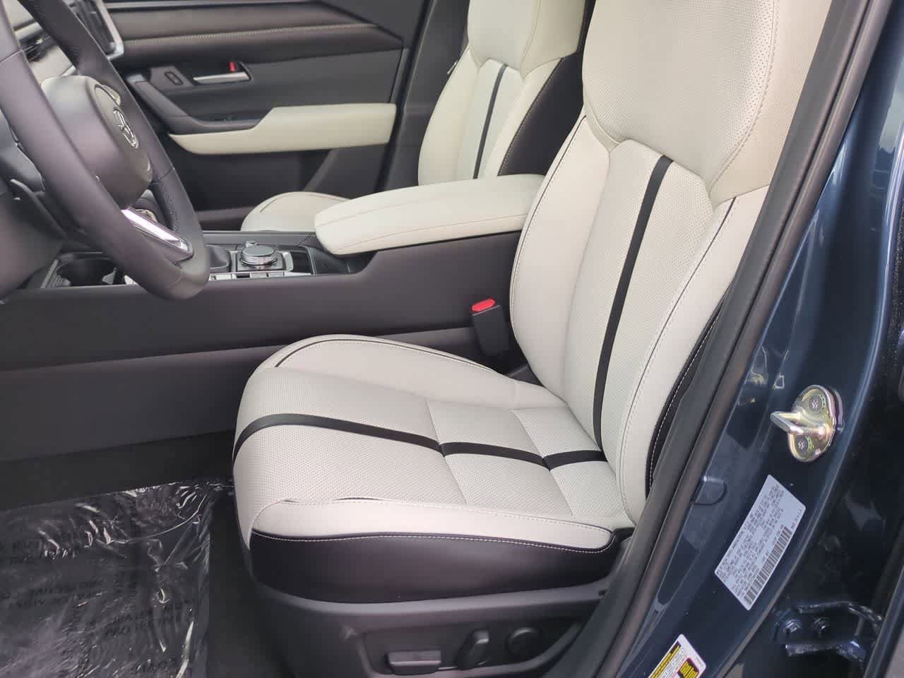 Thumbnail: 2026 Mazda CX-50 - 15