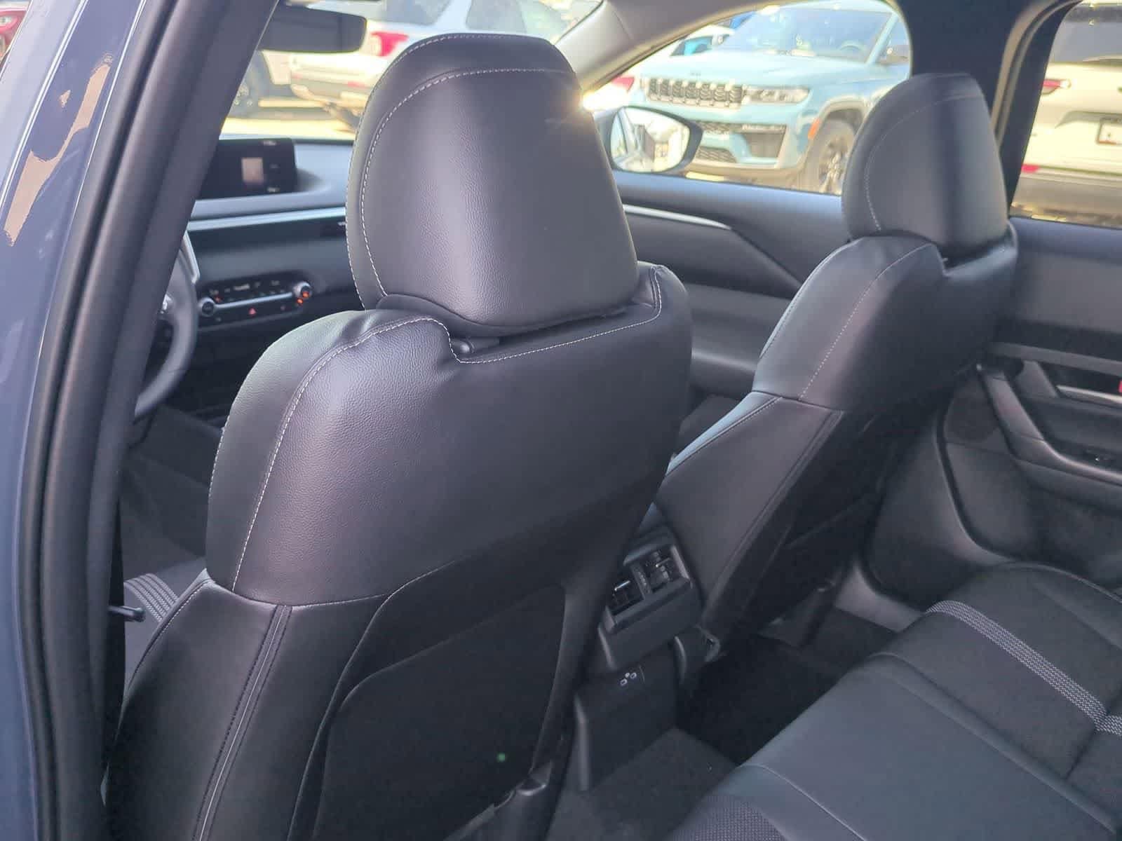 Thumbnail: 2026 Mazda CX-50 - 17