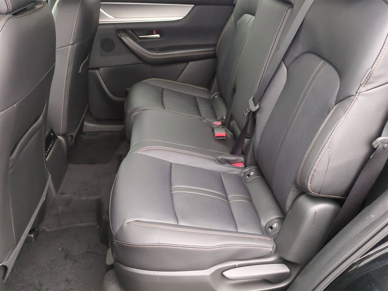 Thumbnail: 2026 Mazda CX-70 - 19