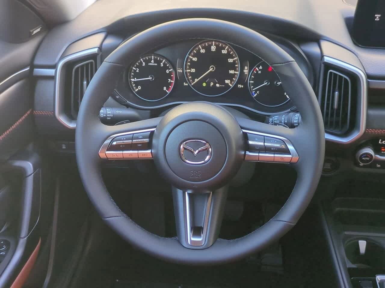 Thumbnail: 2025 Mazda CX-50 - 23