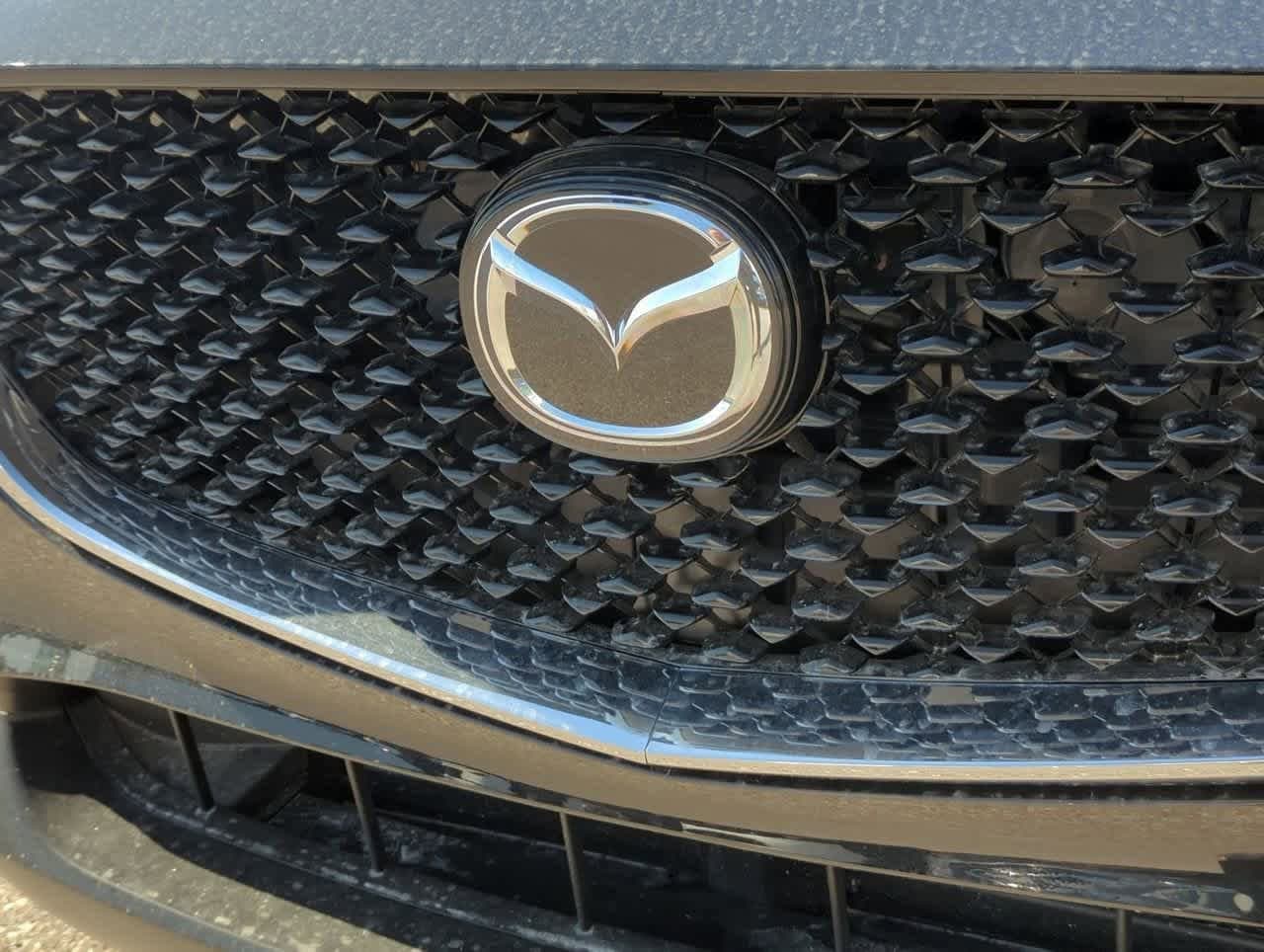 Thumbnail: 2025 Mazda CX-30 - 10