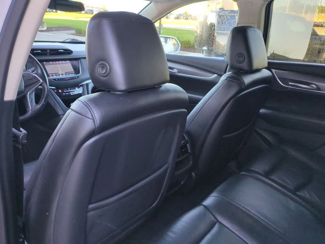 Thumbnail: 2018 Cadillac XT5 - 17