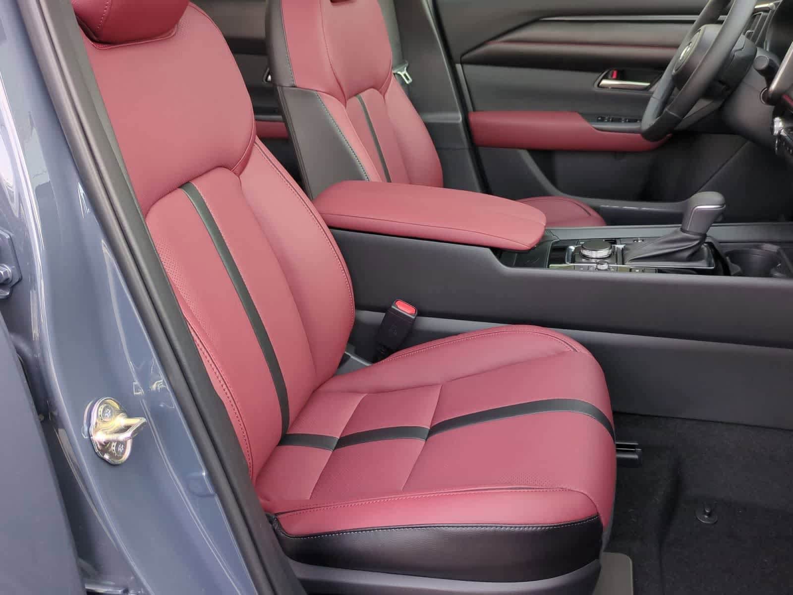 Thumbnail: 2026 Mazda CX-50 - 22