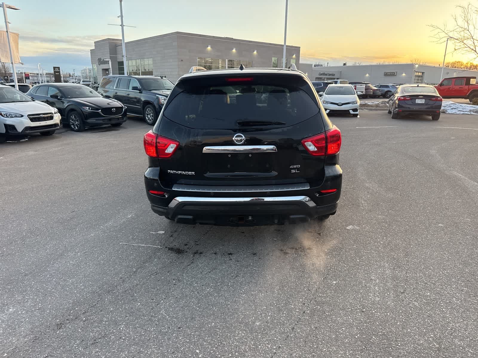 Thumbnail: 2018 Nissan Pathfinder - 6