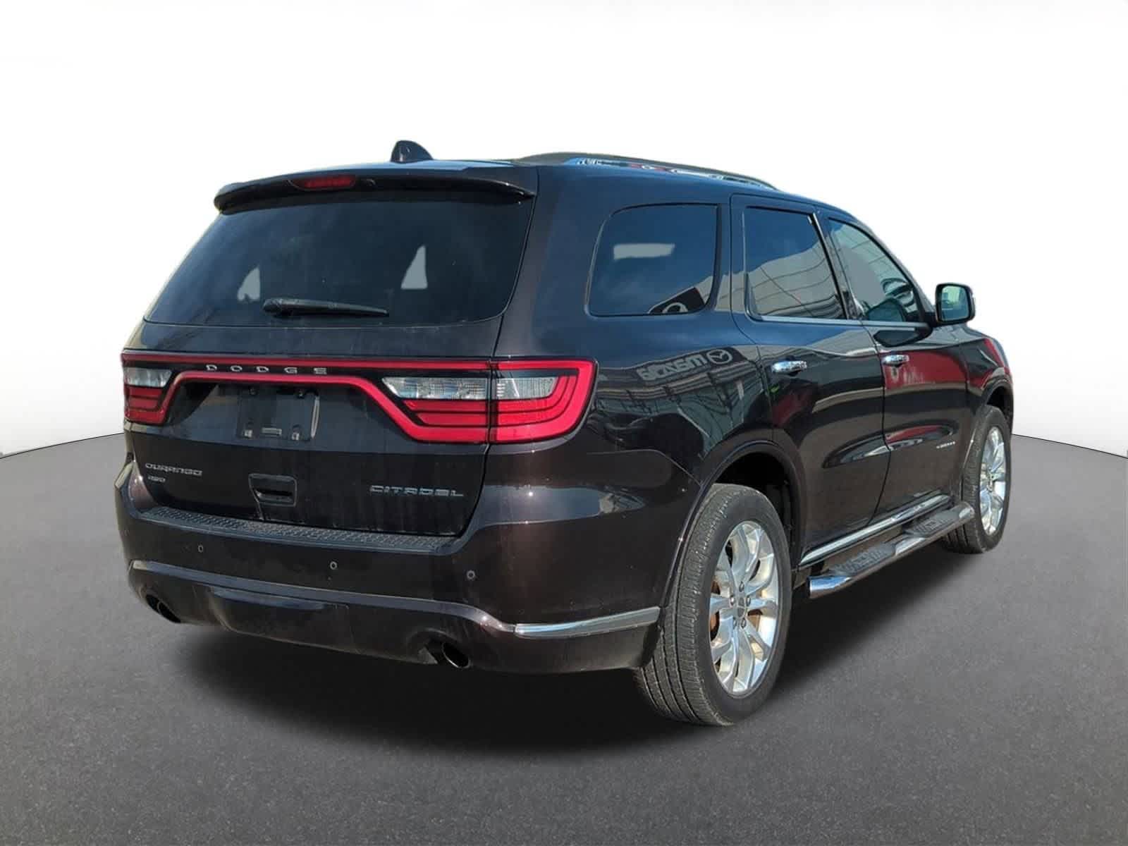 Thumbnail: 2017 Dodge Durango - 6