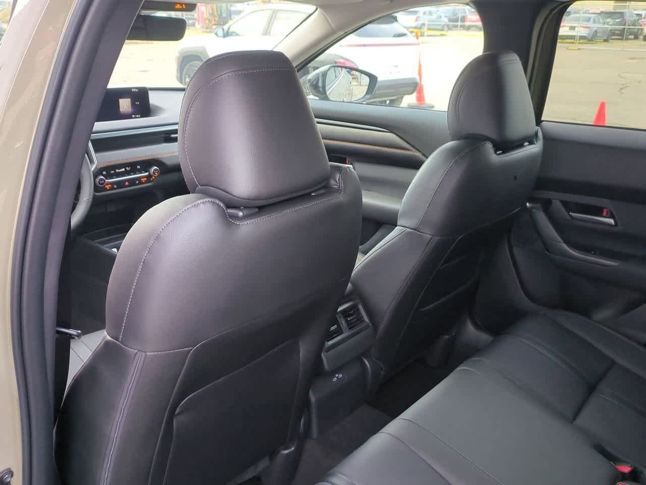 Thumbnail: 2026 Mazda CX-50 - 17