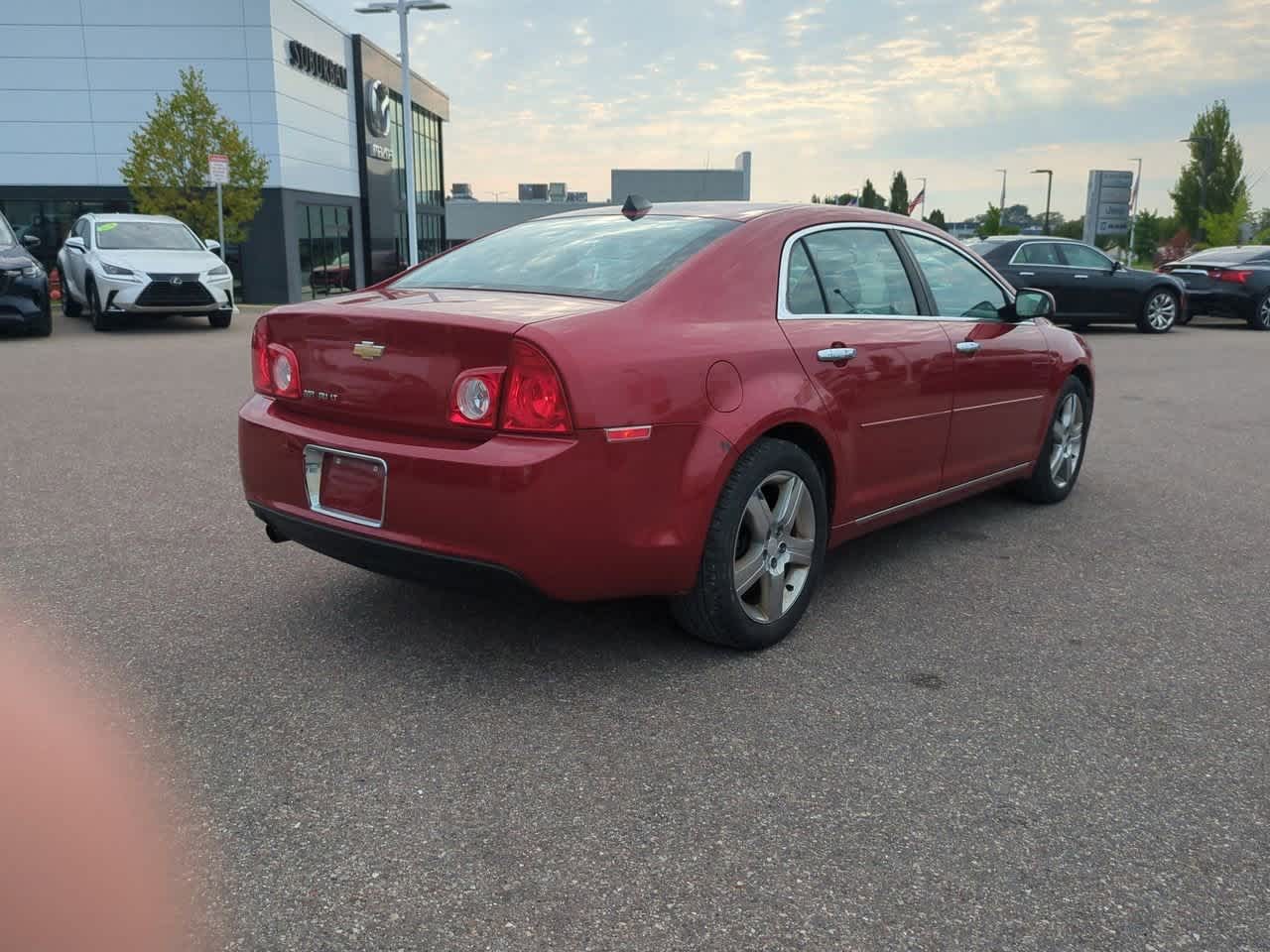 Thumbnail: 2012 Chevrolet Malibu - 6