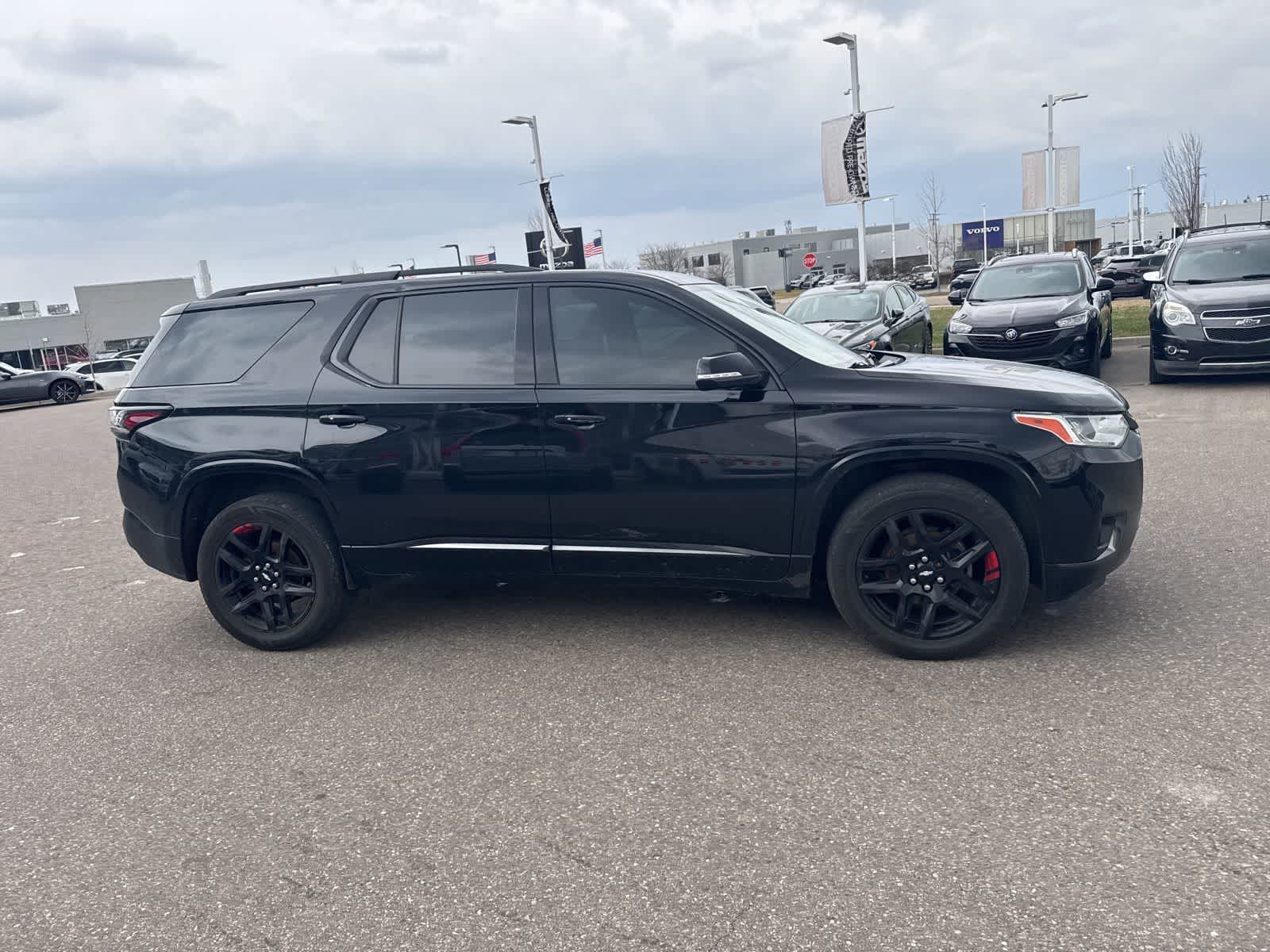 Thumbnail: 2019 Chevrolet Traverse - 4