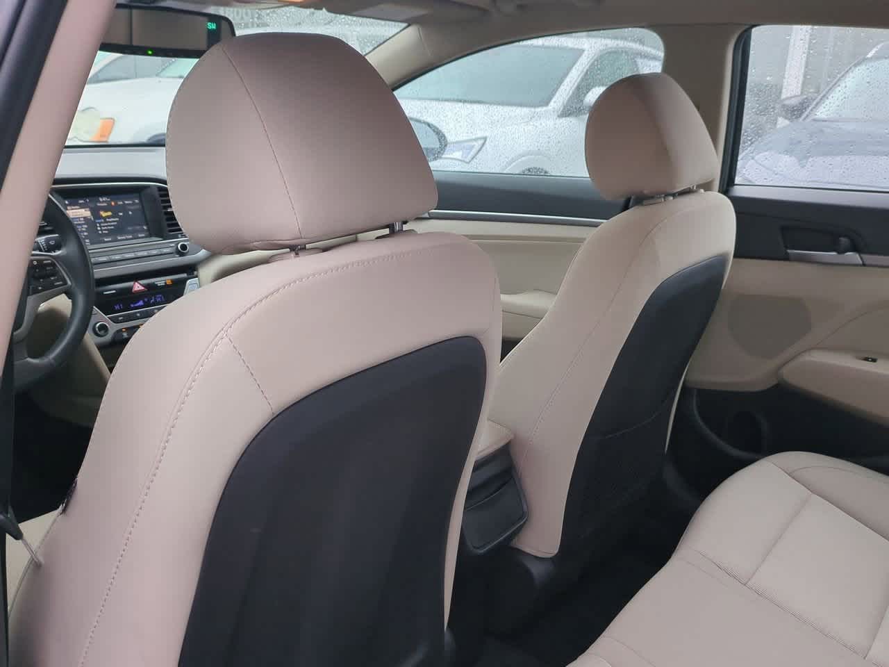 Thumbnail: 2017 Hyundai Elantra - 17