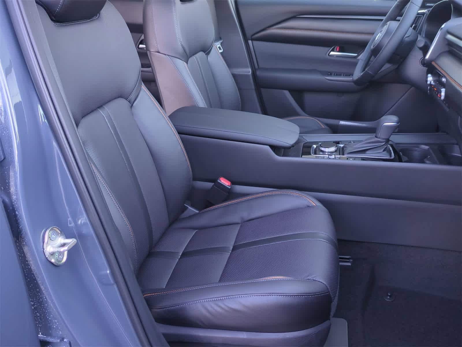 Thumbnail: 2026 Mazda CX-50 - 22