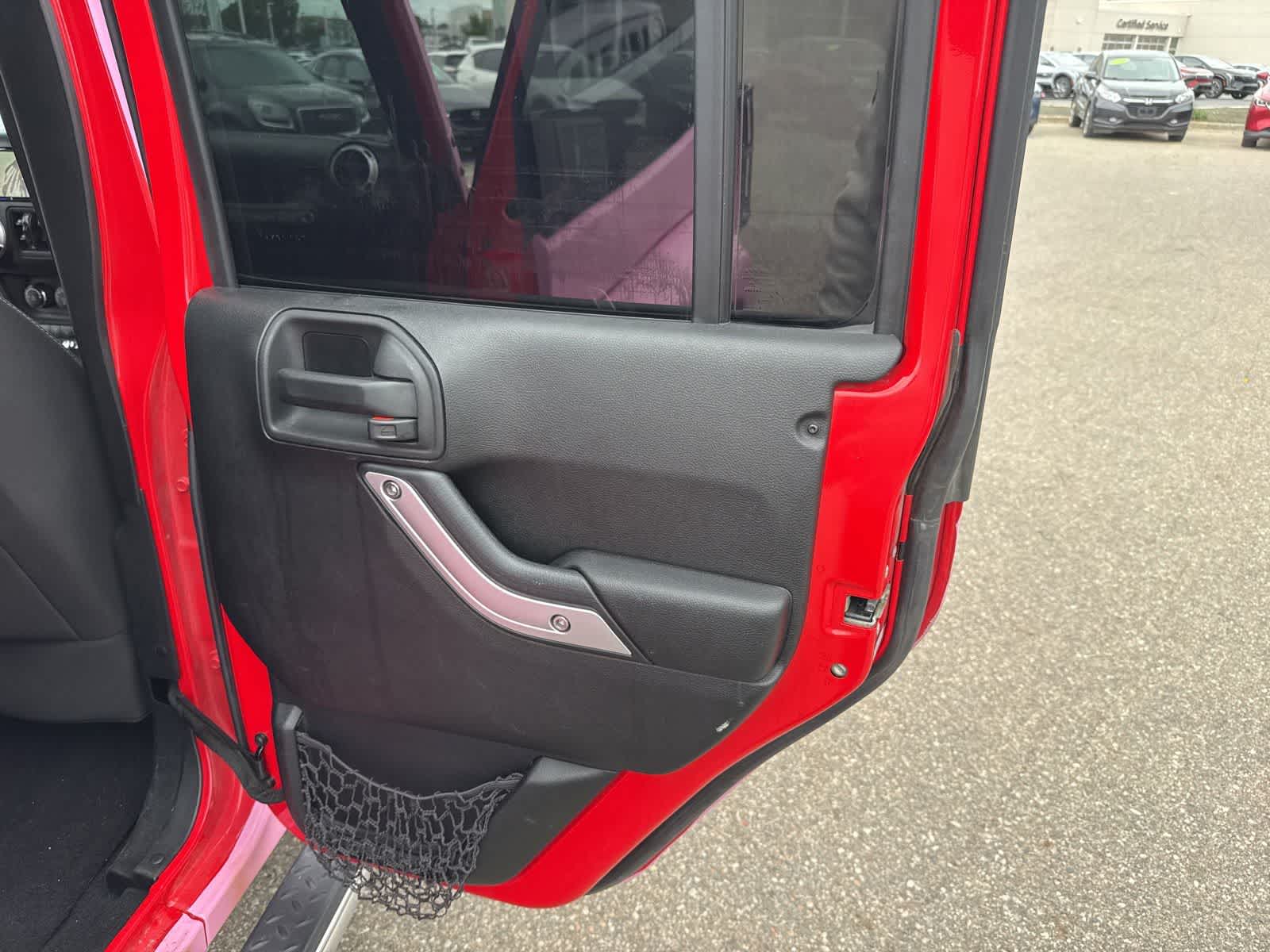 Thumbnail: 2015 Jeep Wrangler - 21