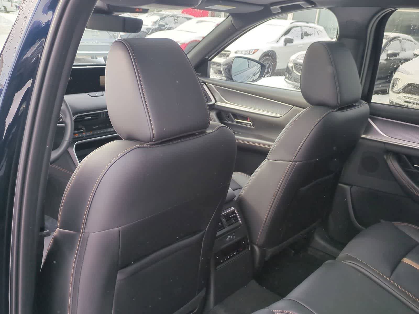 Thumbnail: 2026 Mazda CX-90 - 17