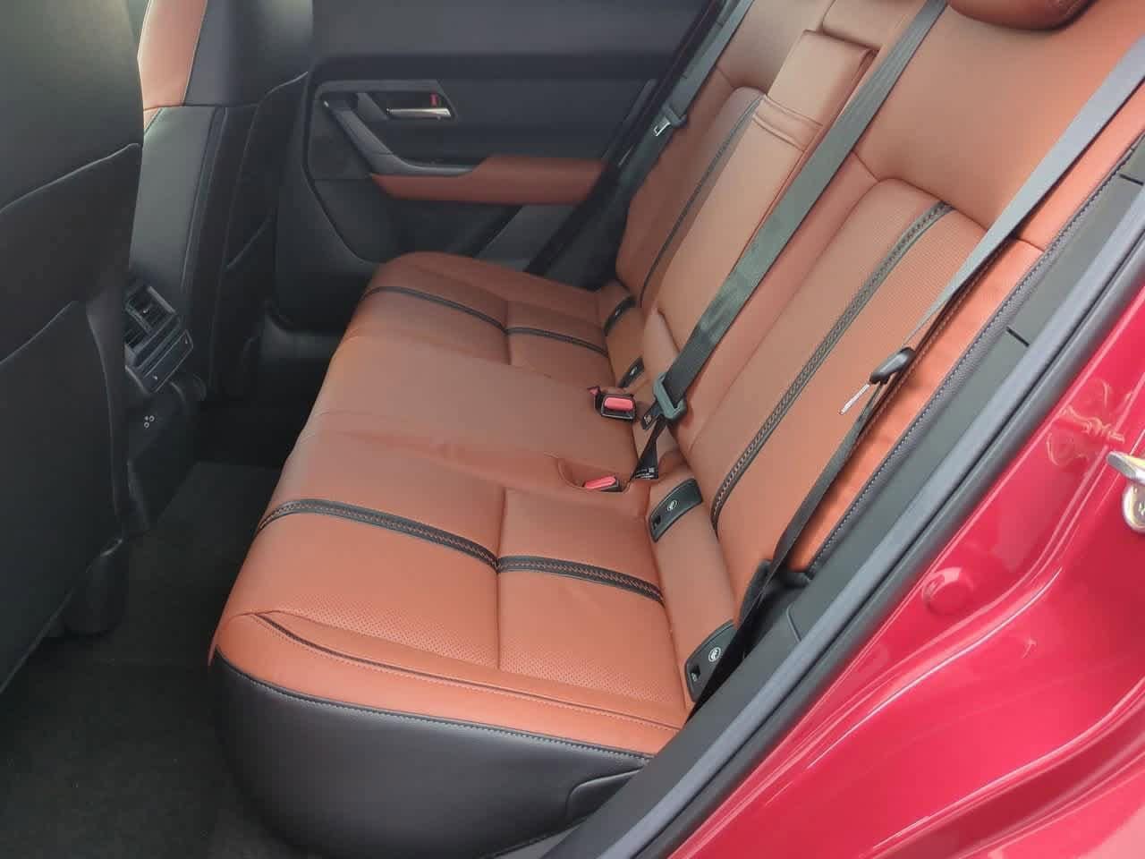 Thumbnail: 2025 Mazda CX-50 - 18