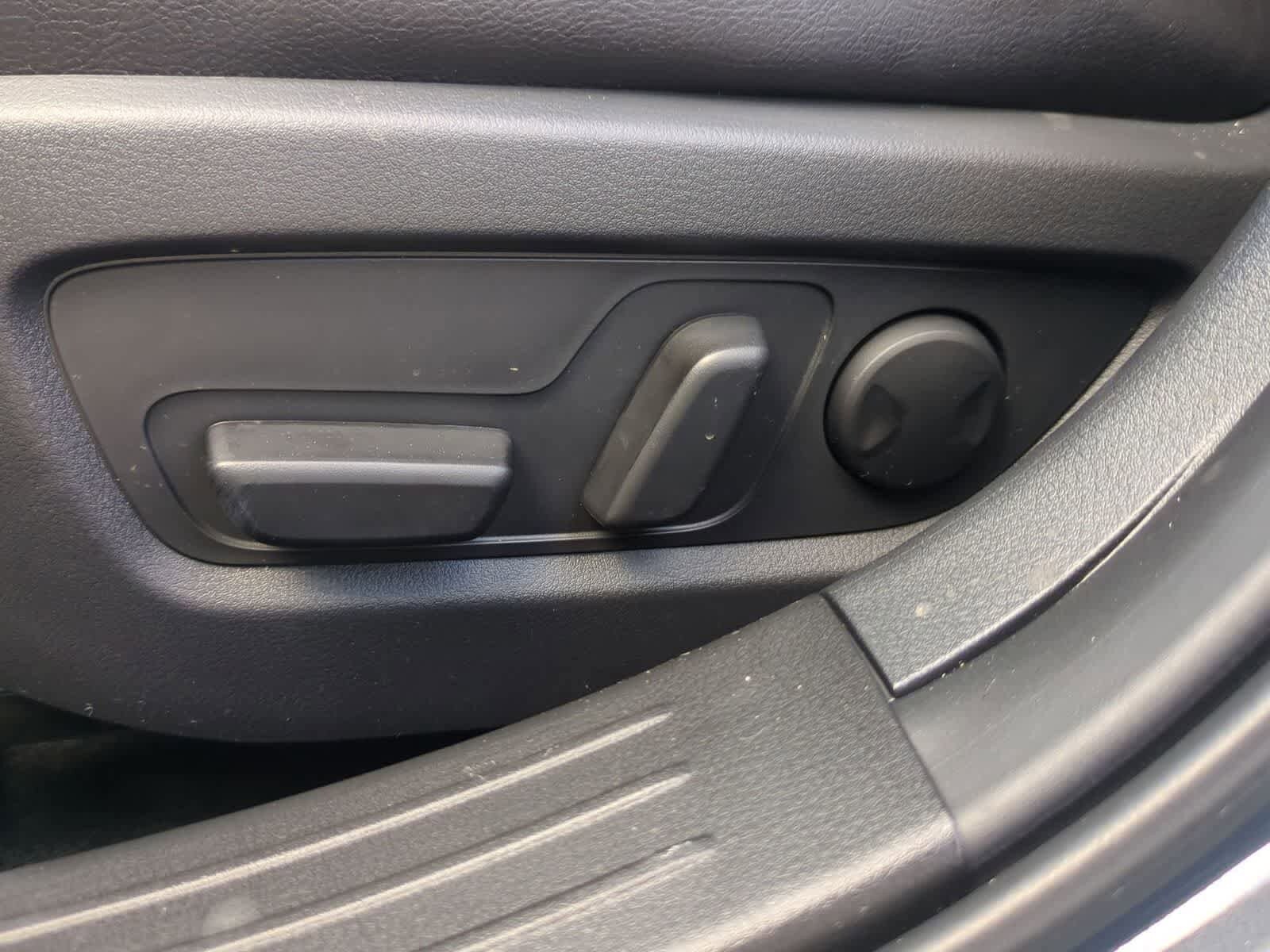 Thumbnail: 2026 Mazda CX-50 - 16