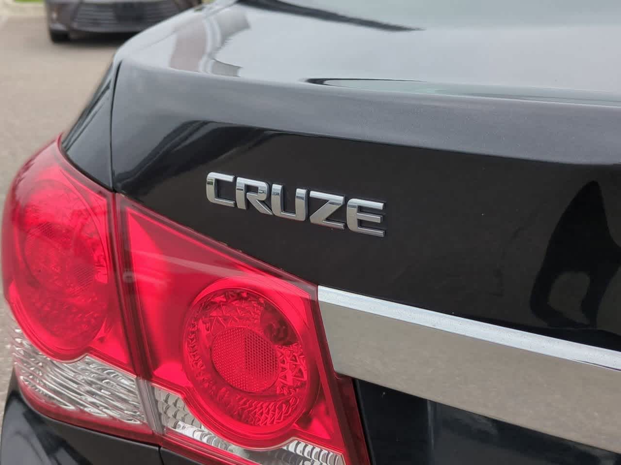 Thumbnail: 2014 Chevrolet Cruze - 11