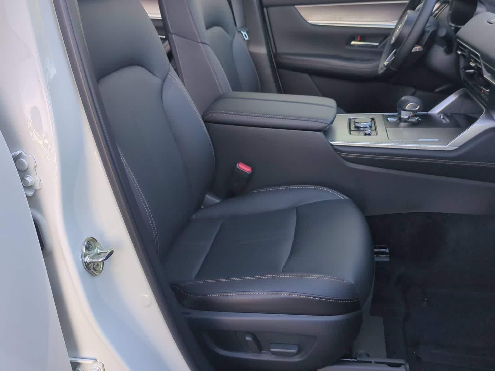 Thumbnail: 2026 Mazda CX-70 - 22