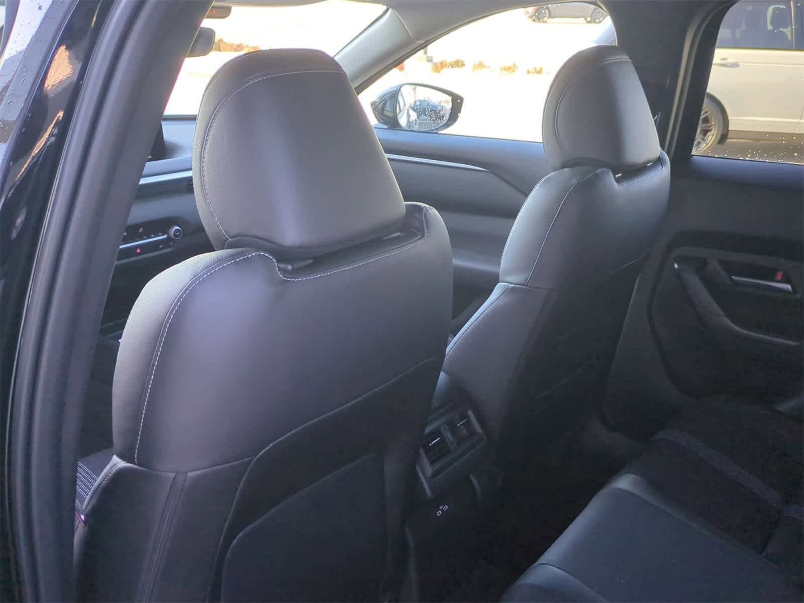 Thumbnail: 2026 Mazda CX-50 - 17