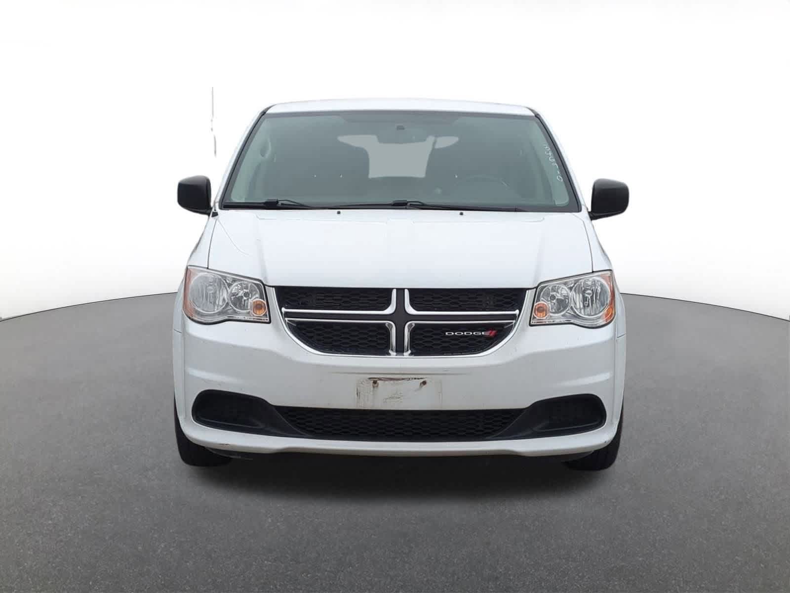 Thumbnail: 2016 Dodge Grand Caravan - 9
