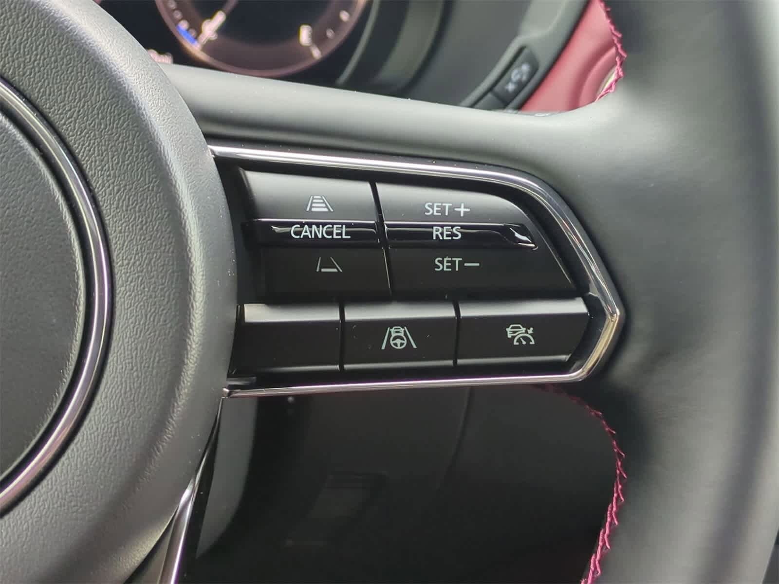 Thumbnail: 2026 Mazda CX-70 - 25