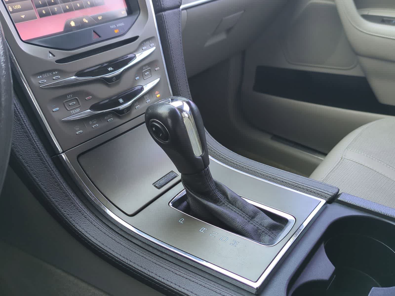 Thumbnail: 2011 Lincoln MKX - 30