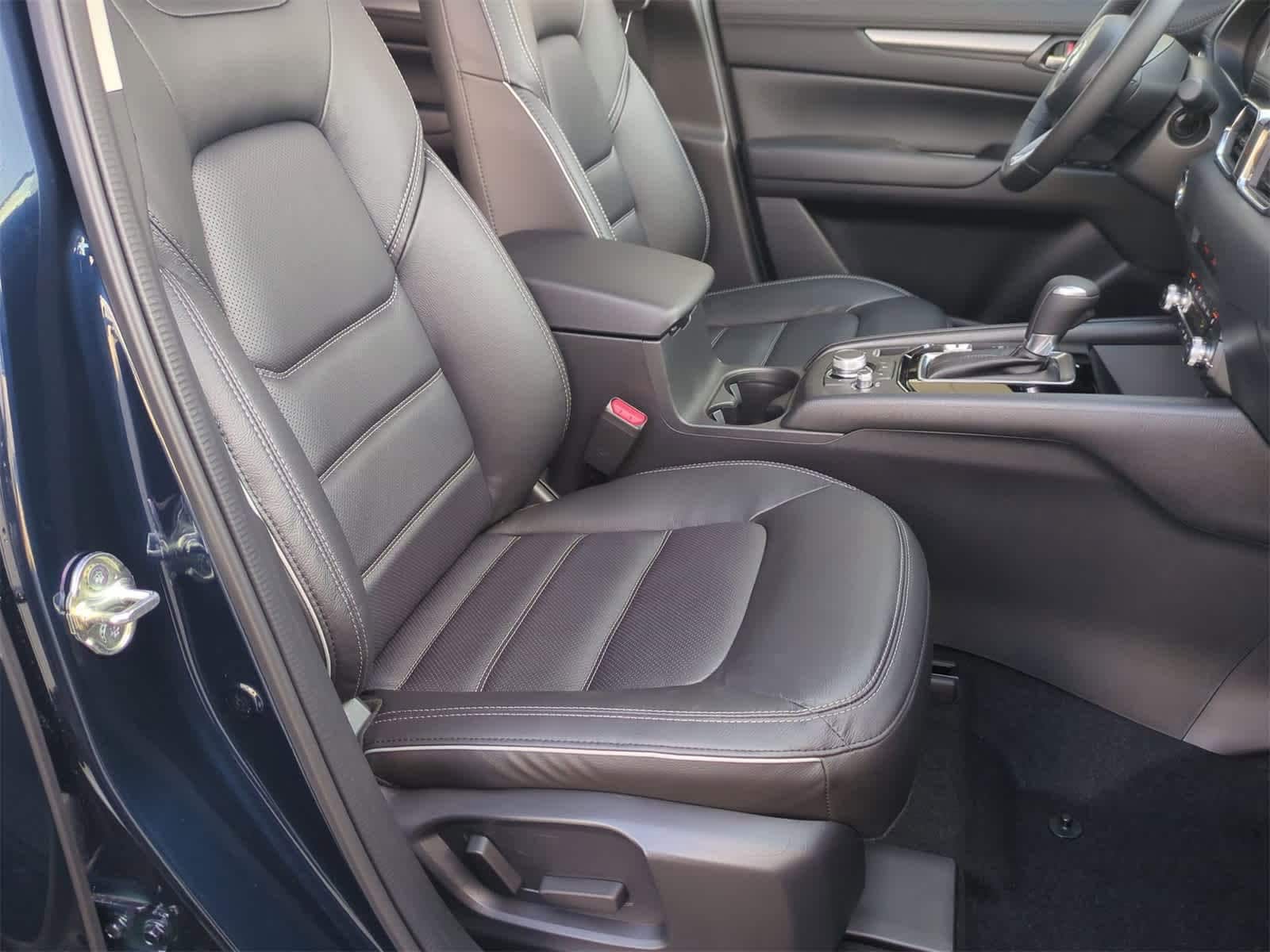 Thumbnail: 2025 Mazda CX-5 - 22