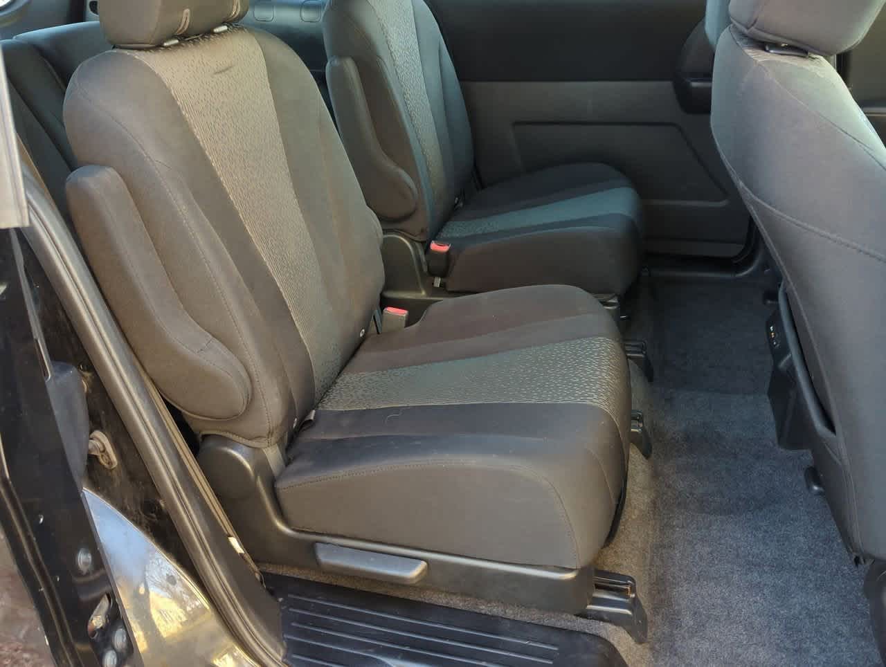 Thumbnail: 2012 Mazda Mazda5 - 20