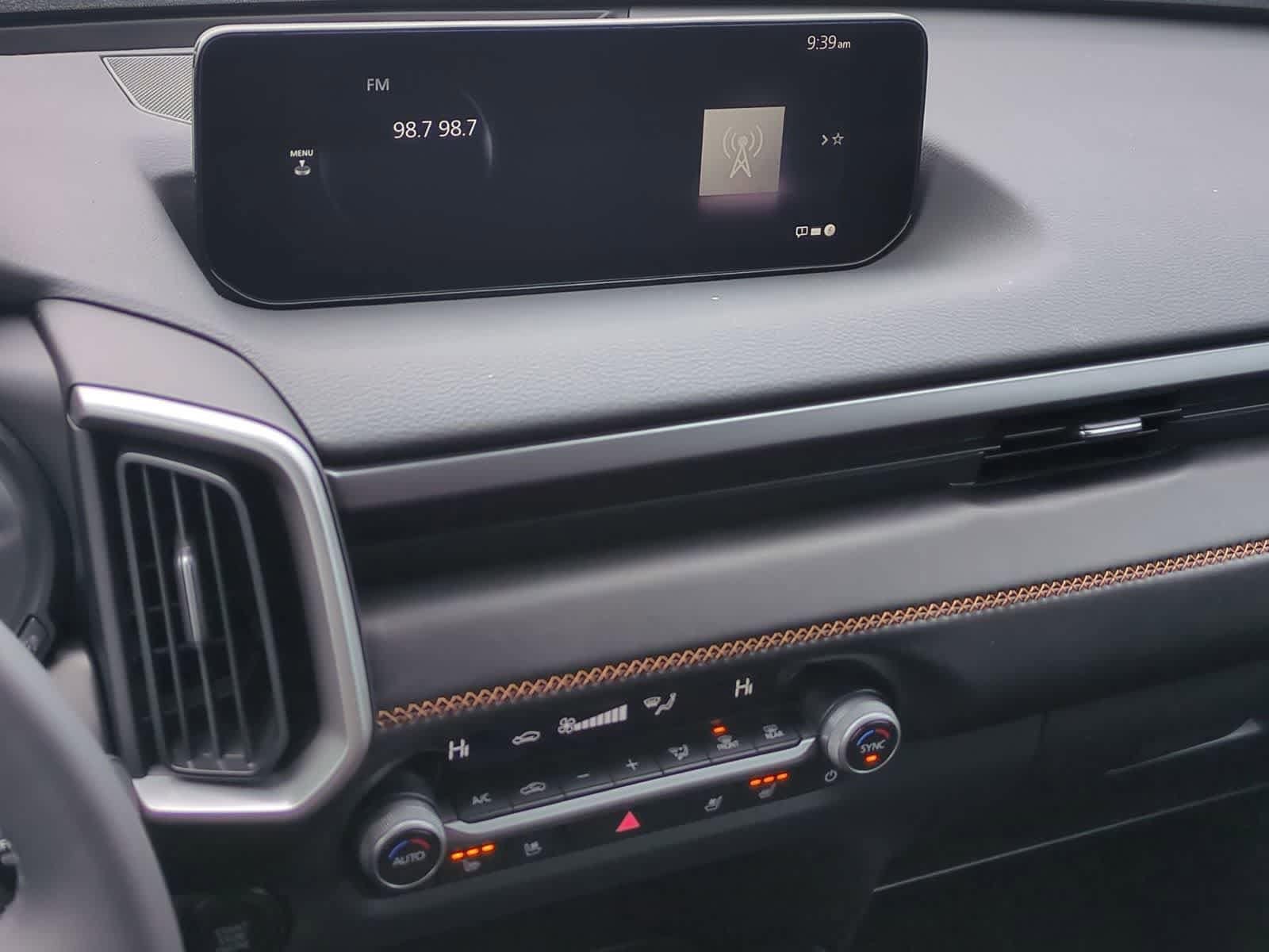 Thumbnail: 2026 Mazda CX-50 - 28