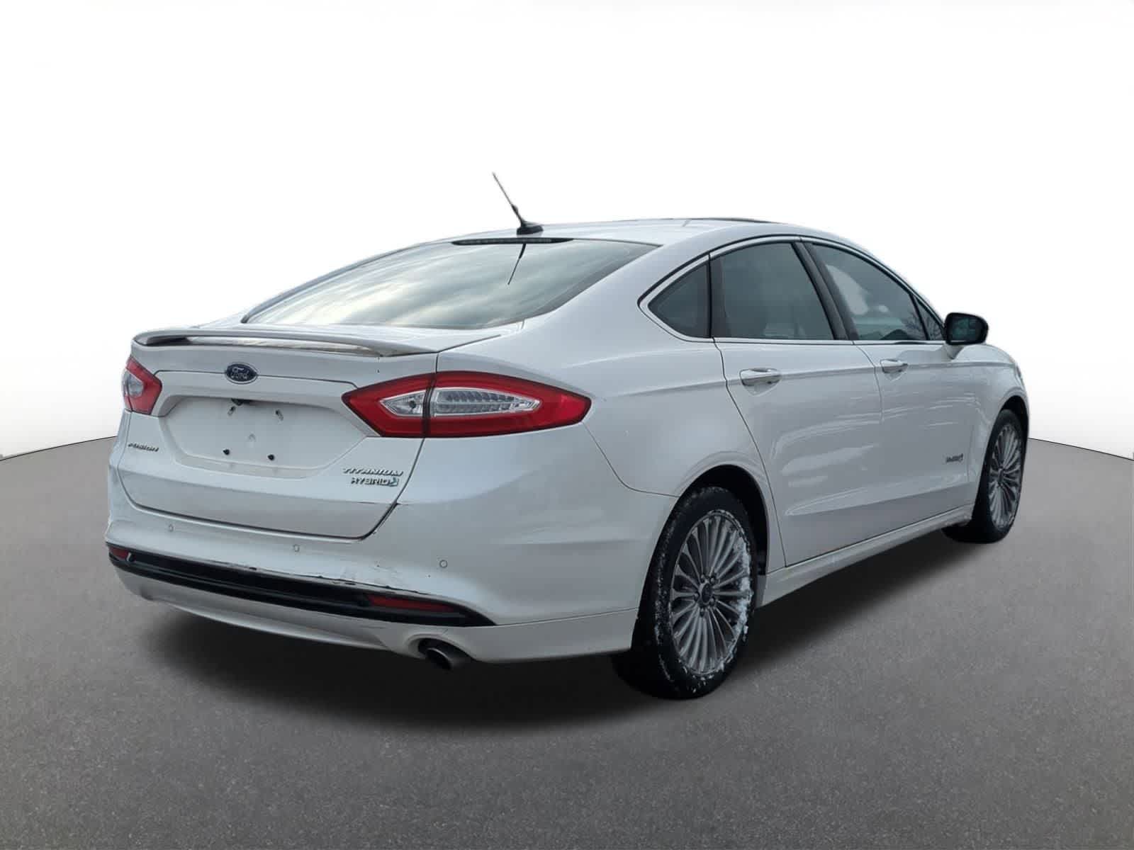 Thumbnail: 2013 Ford Fusion - 6