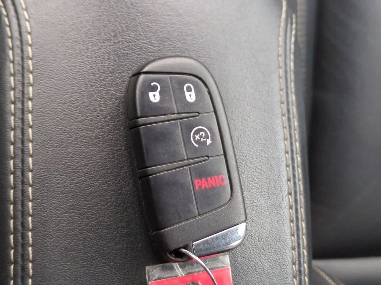 Thumbnail: 2016 Jeep Renegade - 36