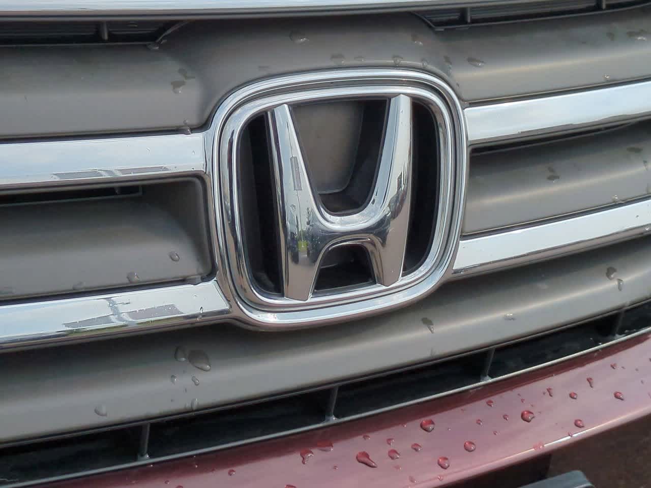 Thumbnail: 2011 Honda Odyssey - 11