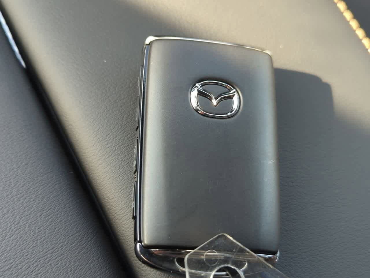 Thumbnail: 2025 Mazda CX-70 - 33