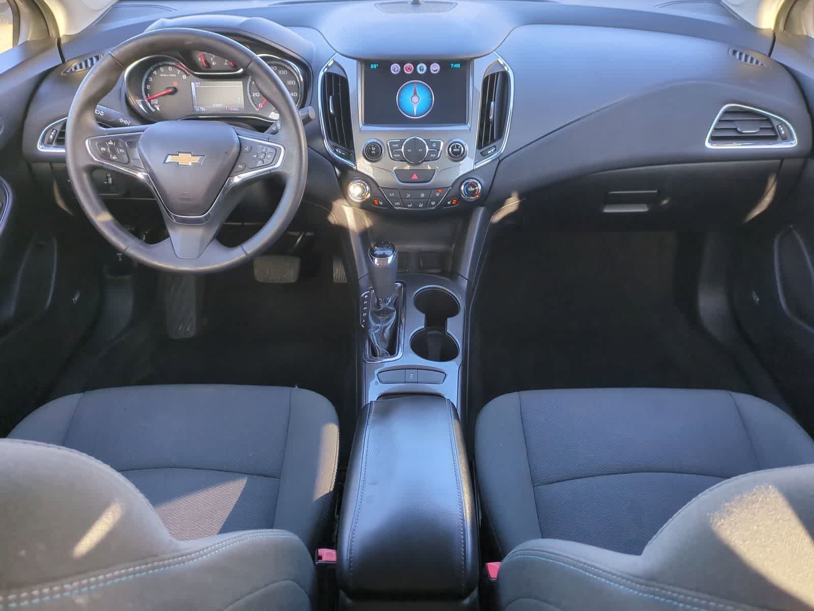 Thumbnail: 2017 Chevrolet Cruze - 14